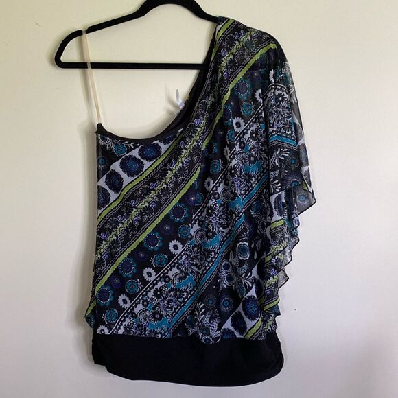 Studio Y - One Shoulder Blouse - Medium - Picture 1 of 5